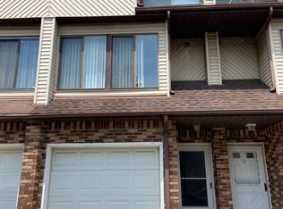 14 Lyndale Ln, Staten Island, NY 10312