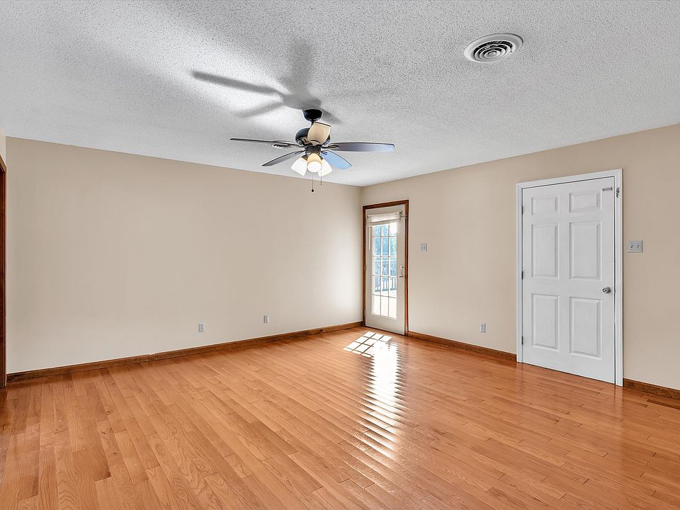 1st image of 1505 Woodbury Ct