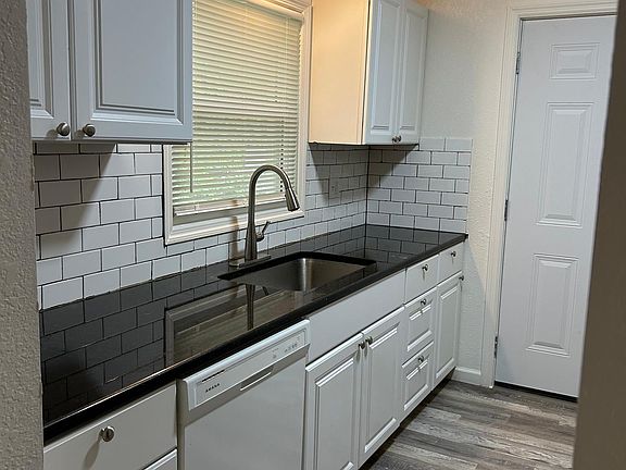 2nd image of 7334 Arleta Blvd