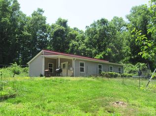 2181 Lofty Pine Ln, Lenoir, NC 28645