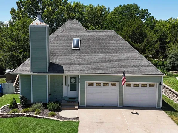 1837 Plymouth Rd, Manhattan, KS 66503