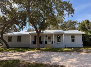 16990 Hodges Ave, Cedar Key, FL 32625