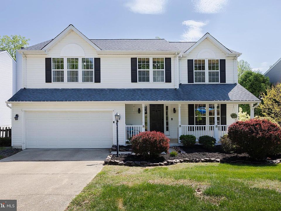 1st image of 24 Basswood Ct