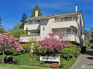 6226 Lakeview Dr, Kirkland, WA 98033
