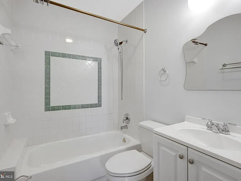 2031 Hillside Dr — Photo 61