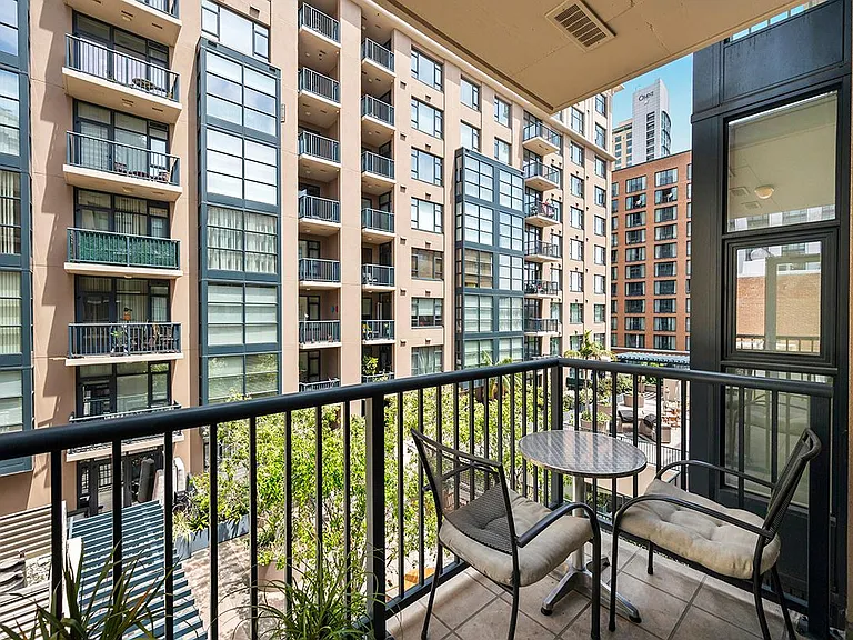 530 K St #408 — Photo 3