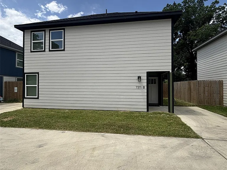 7311 Wileyvale Rd #B — Photo 3