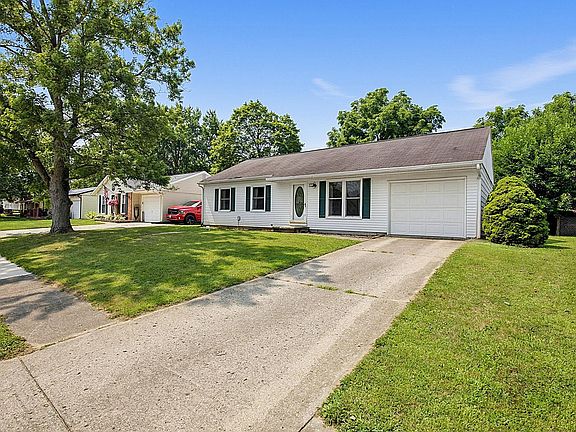 2nd image of 729 Beech Dr