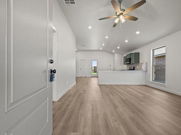 3rd image of 7213 14th St