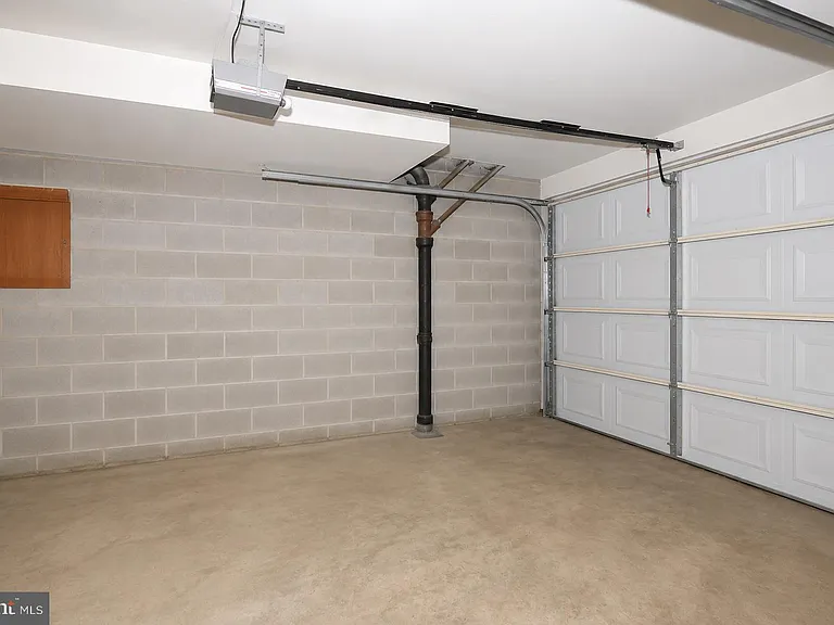 124 Hamlet Dr — Photo 18