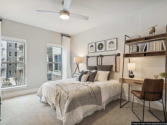 3rd image of 12404 Park Central Dr Suite 100
