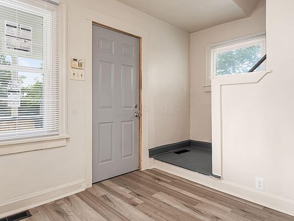 3rd image of 799 Taylor Ave