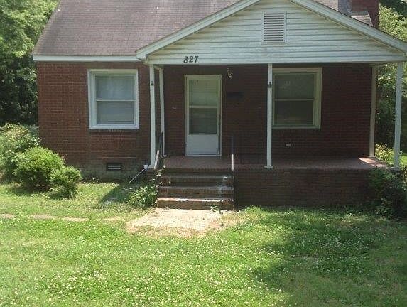 2nd image of 827 Interurban Ave