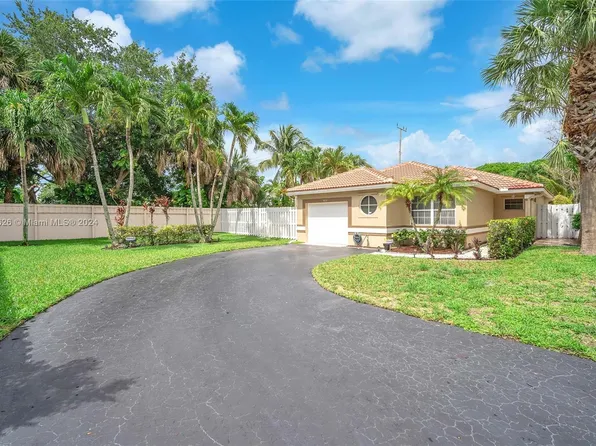 553 NW 135th Ter, Plantation, FL 33325