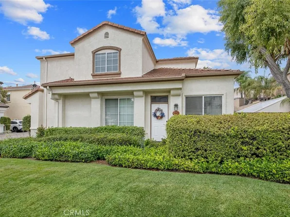 27879 Skycrest Cir, Valencia, CA 91354