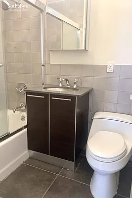 Rented by Sotheby's International Realty | media 27