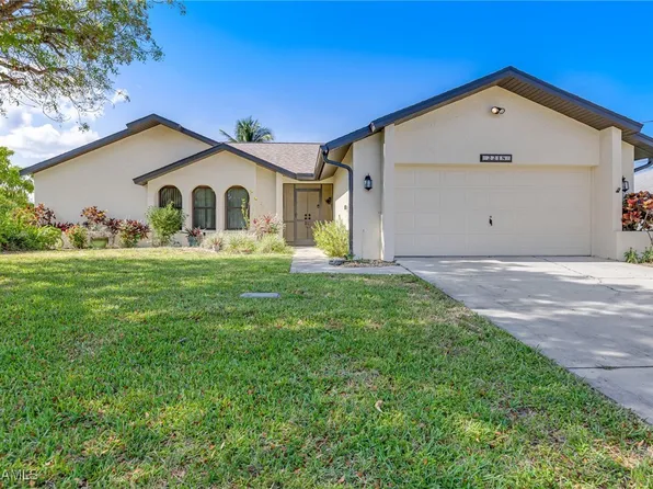 2218 SE 2nd St, Cape Coral, FL 33990