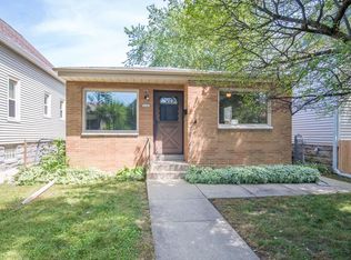 3162 S 8th St, Milwaukee, WI 53215