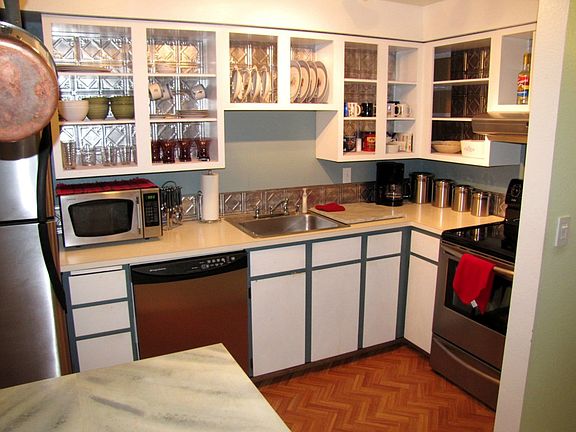 4th image of 12707 NE 120th St #8