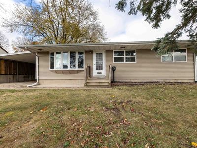 2141 Carter Rd, Dubuque, IA, 52001