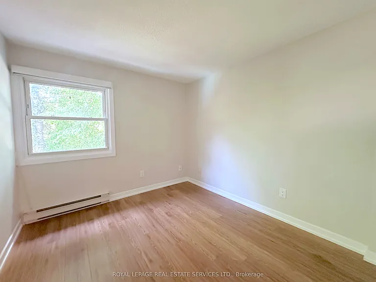 6310F Battleford Rd — Photo 14