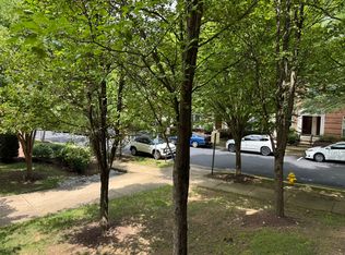2503 Eastbourne Dr #1, Woodbridge, VA 22191