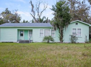 2402 N Dover Rd, Dover, FL 33527
