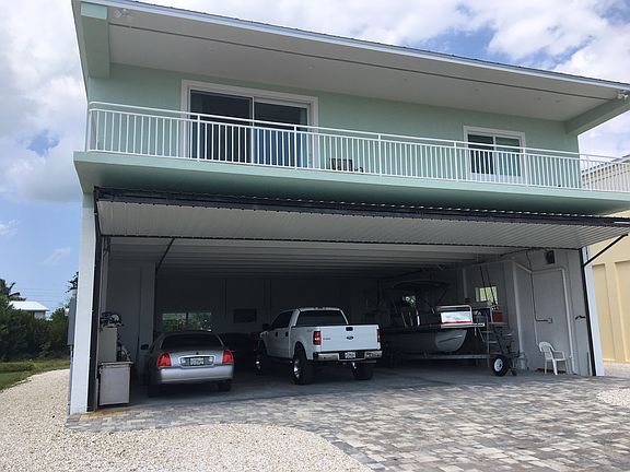 2nd image of 237 Airport Dr N