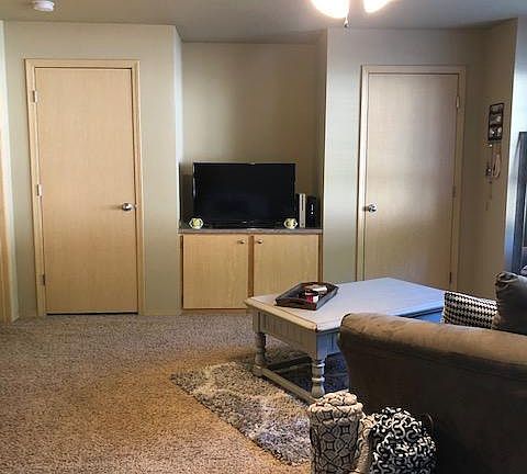 3rd image of 14605 NE 20th Ave #B201