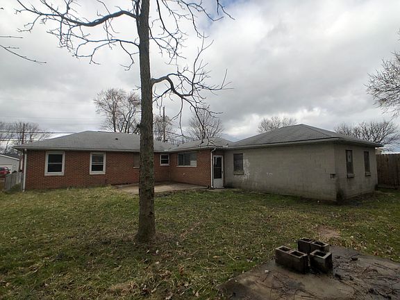 2nd image of 44 Lawndale Ave