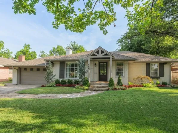 1821 Dorchester Dr, Nichols Hills, OK 73120