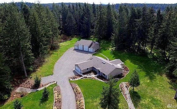 2nd image of 8710 Dawn Hill Ln SE