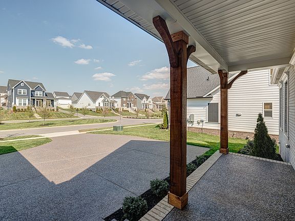 3rd image of 5033 Evangeline Pl