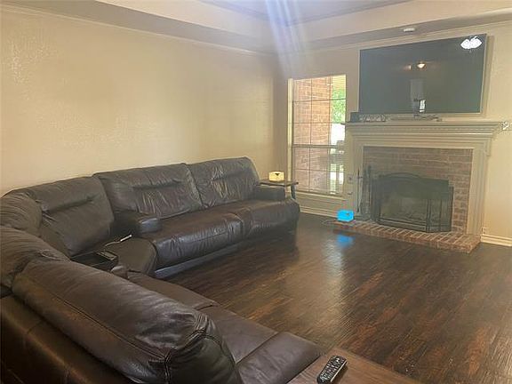 5th image of 6153 Palmer Ln