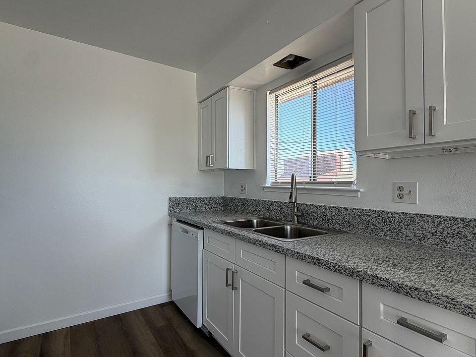 1st image of 2514 E Andrews Ave APT 204