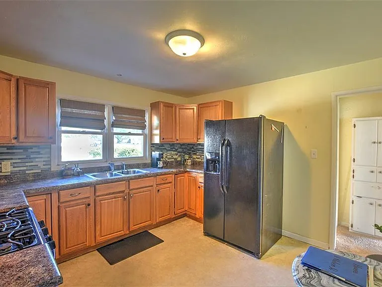 11 Nolen Dr — Photo 4