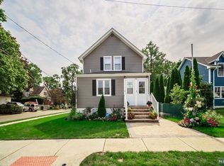 384 Roslyn Ave UNIT 1, New Milford, NJ 07646