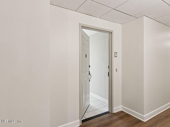 2nd image of 1478 RIVERPLACE Boulevard #1607