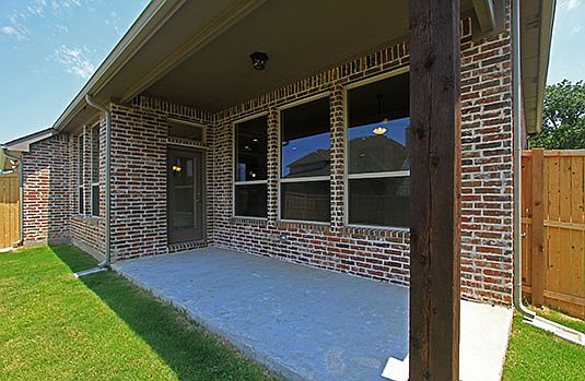 Example of a Chancellor Covered Patio