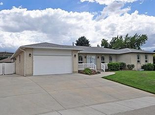 528 E Holstein Way, Murray, UT 84107