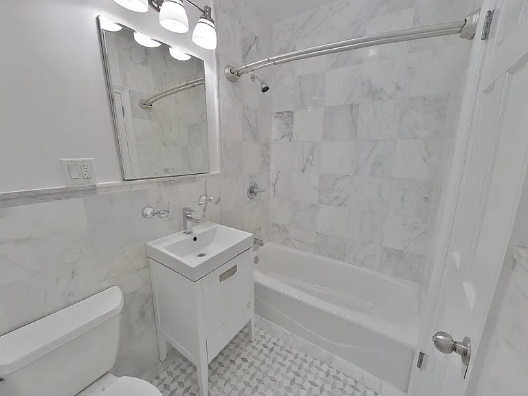 749 9th Ave #206 — Photo 8