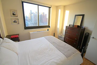 Rented by Nest Seekers International