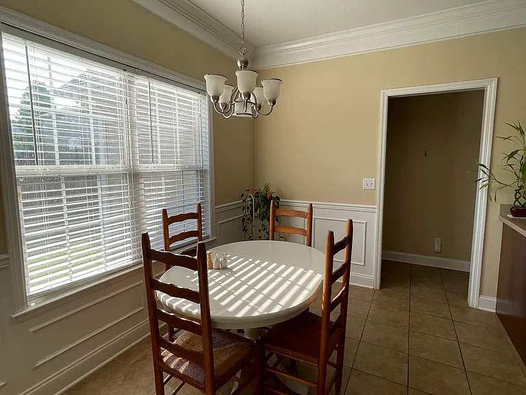 4230 Homewood Rd — Photo 6
