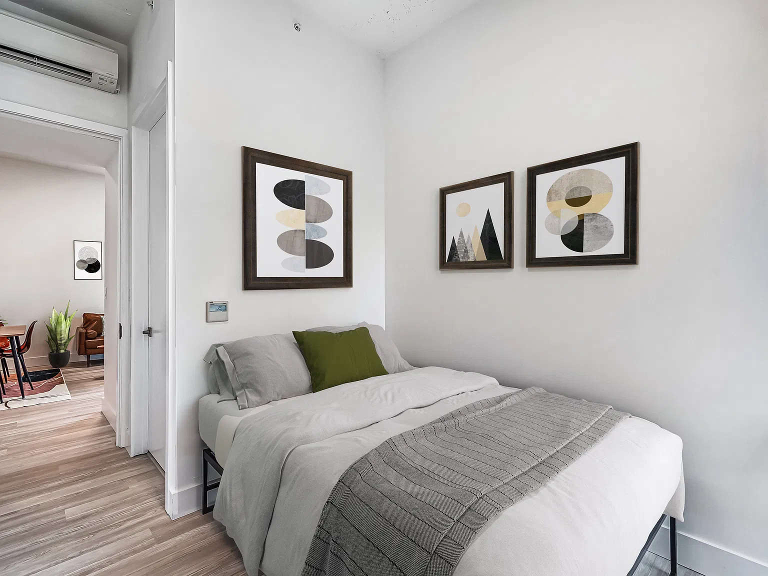 Plum Apartments — Photo 2