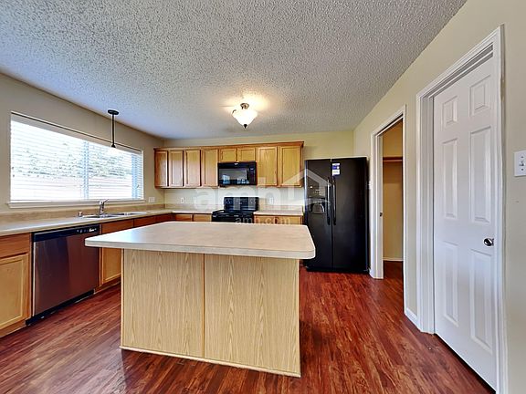 3rd image of 2217 Partridge Dr