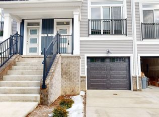 2769 Bristol Ridge Dr, Ann Arbor, MI 48105