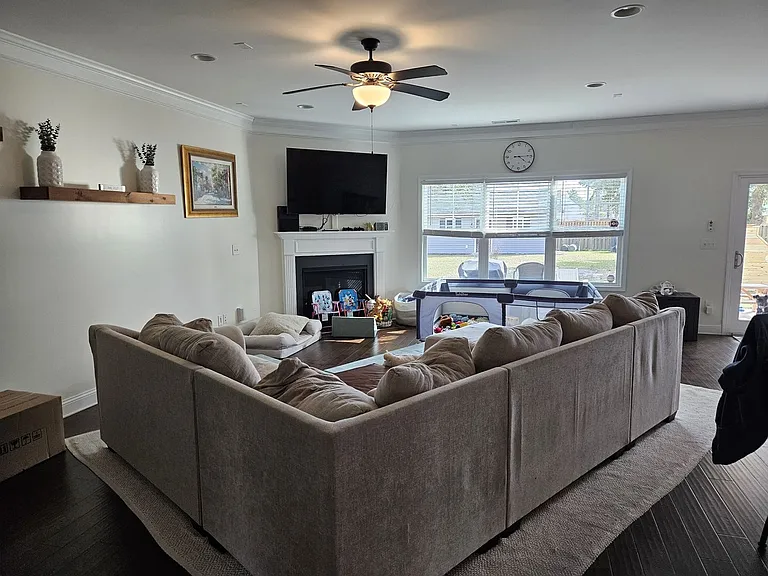 538 Saratoga Rd — Photo 7
