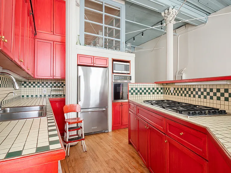 33 Greene St #2W — Photo 3
