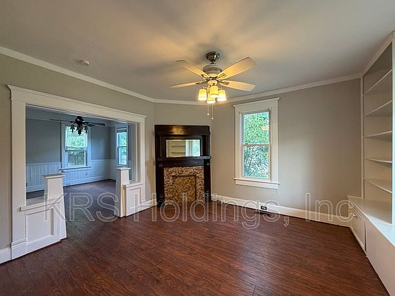 2nd image of 1110 Park Ave