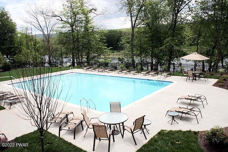 102 Macintosh Way, Matamoras, PA 18336 MLS 223862 Zillow